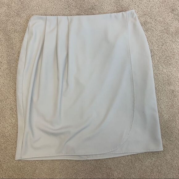 BANANA republic light gray pleated wrap front pencil skirt Sz 6 NWOT - Picture 6 of 12